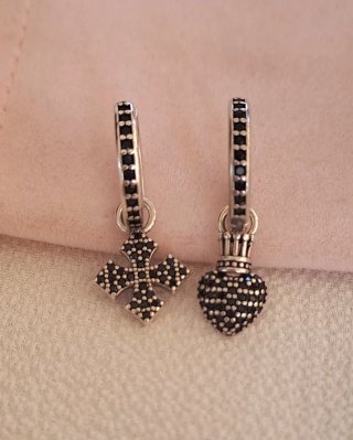 Pendientes Góticos Cruz y Corazón con pavé.