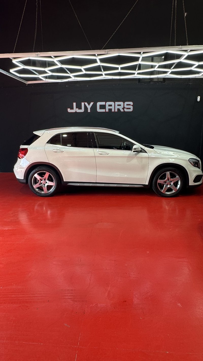 Mercedes-Benz GLA 200D AMG Line X156 2016, foto 3