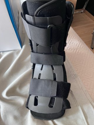 Bota walker corta talla m