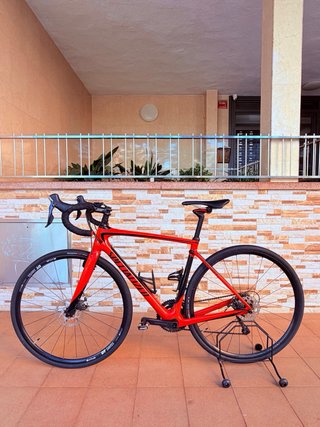 Bicicleta Specialized Roubaix SL8 M Full Carbono