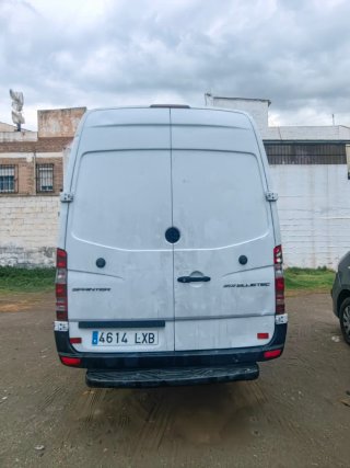 Mercedes-Benz Sprinter 2012