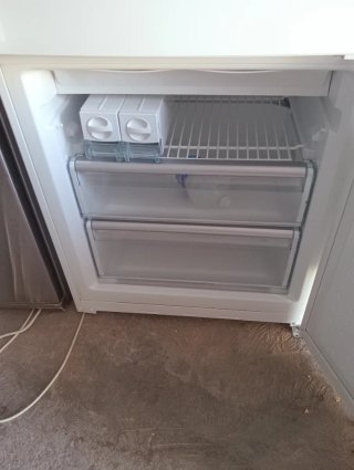 Frigorífico Bosch Combi Blanco 70cm Ancho.