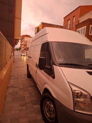 Ford E-Transit 2009
