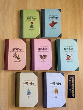 Harry Potter prima edizione versione motto latino