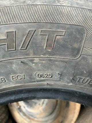 Neumáticos R16 225 75 r16 104 h 2025  3 unidades