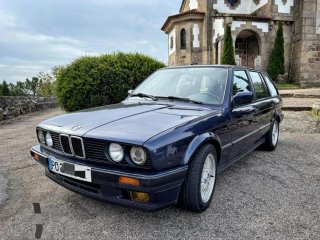 BMW 325i TOURING E30