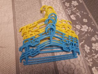 16 Perchas Infantiles