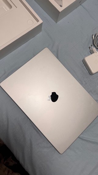 MacBook Pro M1 Max 16 32GB RAM