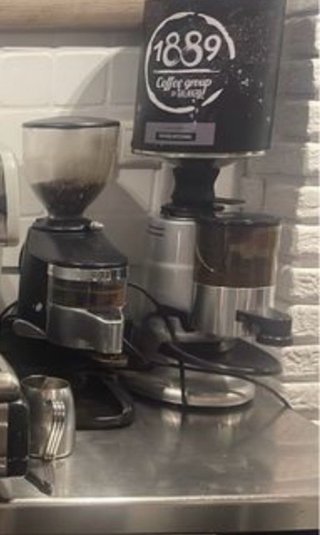 2 Molinos de café profesionales