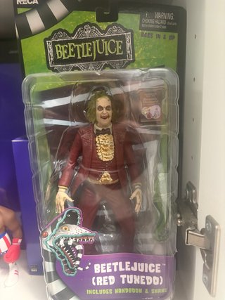Figura Beetlejuice (Red Tuxedo) NECA
