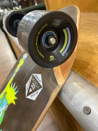 Cruiser Bustin 33”