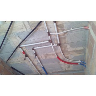 Instalaciones de fontanería en viviendas y locales