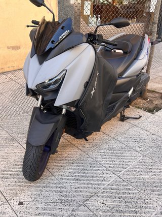 Yamaha XMAX 125cc Maxi Scoo