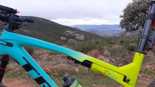Bicicleta Trek Supercaliber 9.7 mejorada. Talla XL