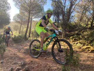 Bicicleta Trek Supercaliber 9.7 mejorada. Talla XL