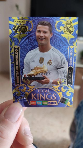 Carta Panini Lamine Yamal Total Kings 2024-25