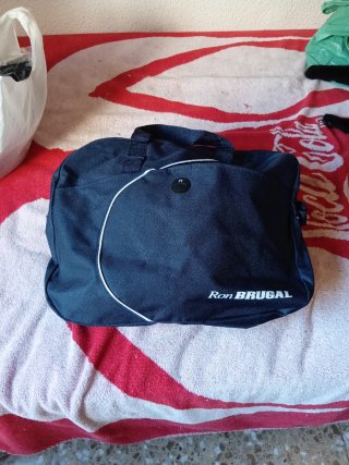 Bolsa de Deporte Ron Brugal Azul