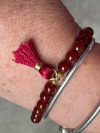 Pulsera de Cornalina con Borla