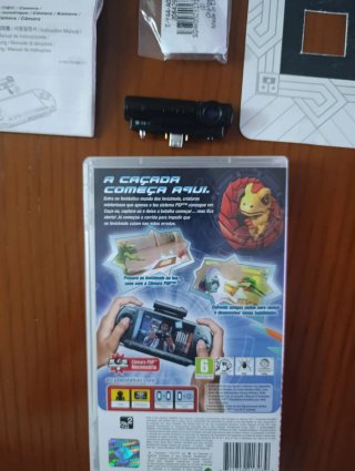 Câmara PSP Sony e Jogo Invizimals