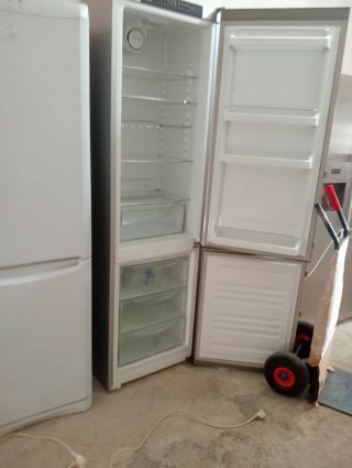 Frigorífico Combi Liebherr Acero Inox Combi 2 metr