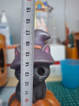Figura Gatito Calabaza Halloween Morada