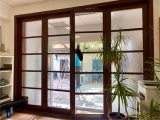 Vidriera de Madera con Cristales