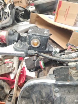 Piaggio Vespa LX ET2 49cc Scooter
