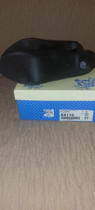 Zapatos de tacón negros