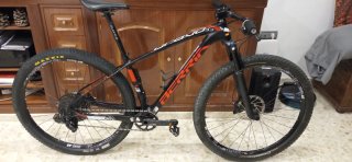 Bicicleta de Montaña Berria Bravo 3.3