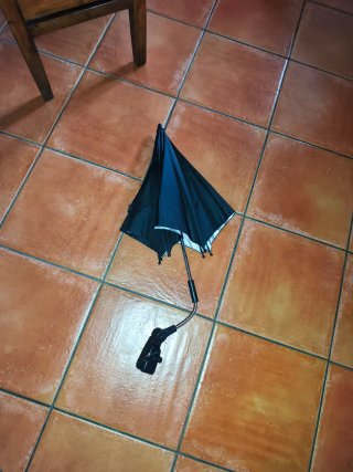 Sombrilla universal para bebé