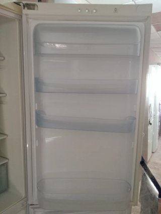Frigorífico Indesit Blanco Combi