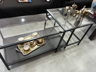 Mesa nido, juego de 2 en negro-marrón de vidrio