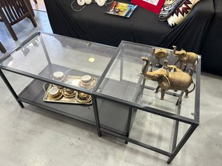 Mesa nido, juego de 2 en negro-marrón de vidrio