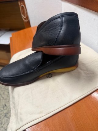 Mocasines Gucci color azul marino casi negro
