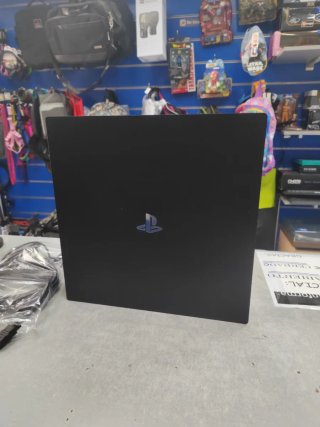 Consola PlayStation 4 Pro 1TB Negra