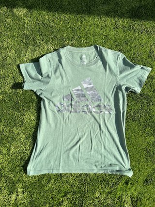 Camiseta Adidas Verde Talla L Niño / 14-16