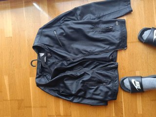 Chaqueta Negra para Niño