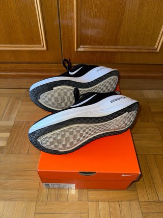 Zapatillas Nike Vomero Plus Negras Talla 42