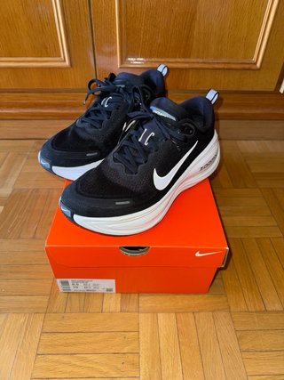 Zapatillas Nike Vomero Plus Negras Talla 42
