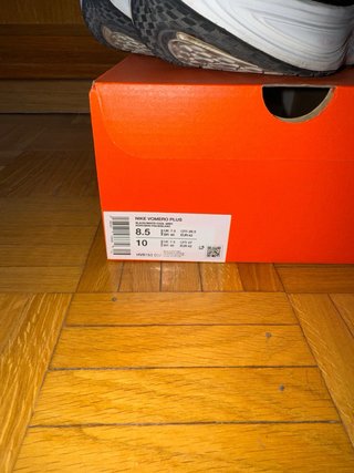 Zapatillas Nike Vomero Plus Negras Talla 42