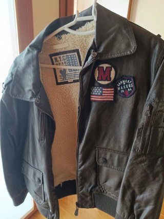 Chaqueta de niño con forro de borreguillo