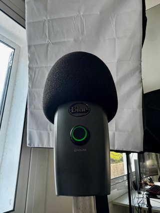 Micrófono Blue Yeti Nano