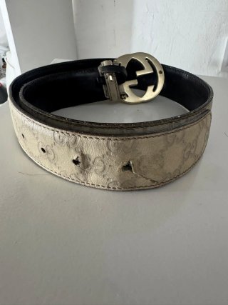 Cinturón Gucci GG Dorado Beige