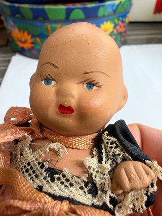 Antiguo muñeco Juanín porcelana fija Menina