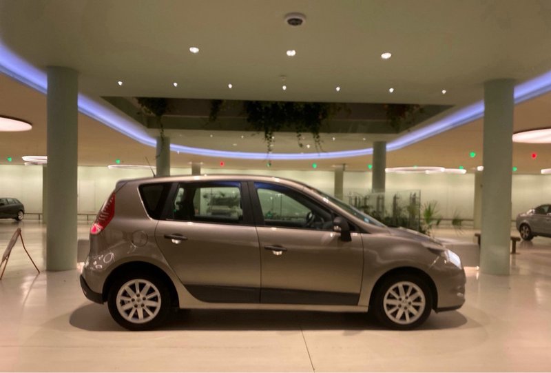 Renault Scénic 1.6 Emotion 2010, foto 6