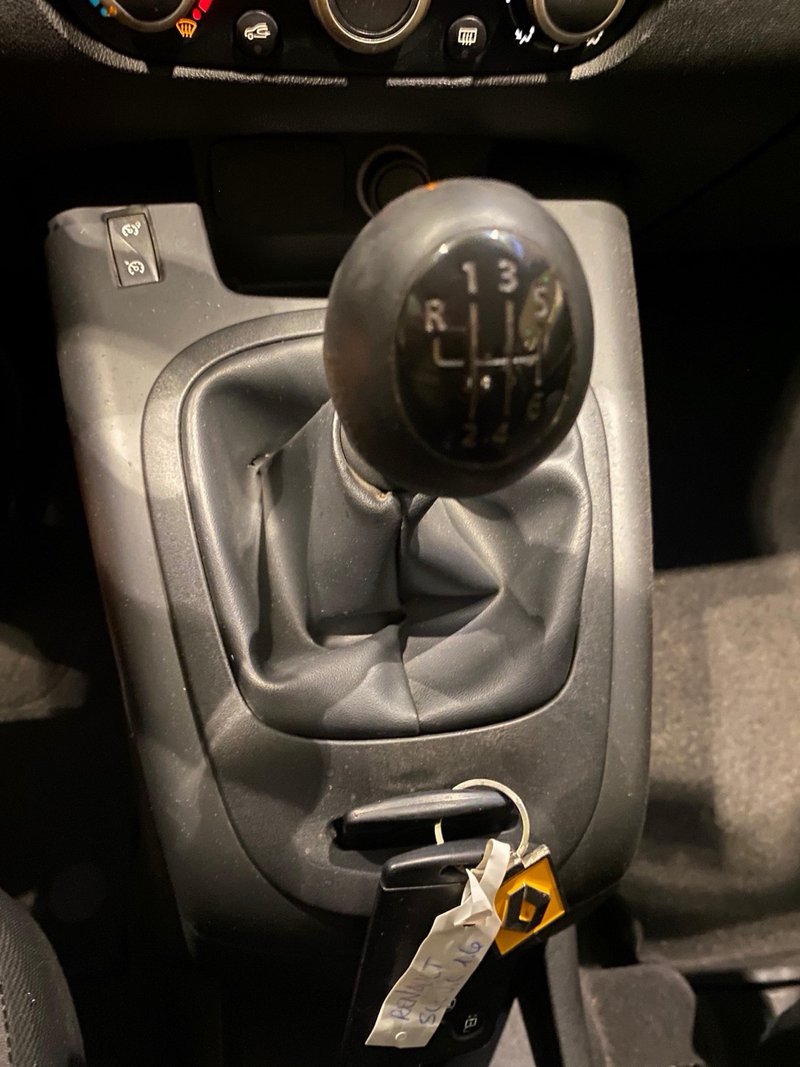 Renault Scénic 1.6 Emotion 2010, foto 16