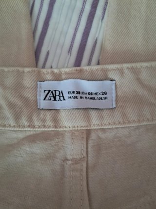 Pantalón Zara beige mujer