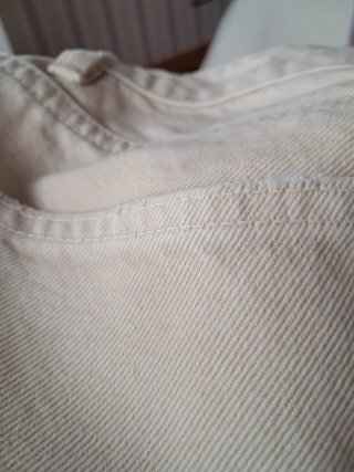 Pantalón Zara beige mujer