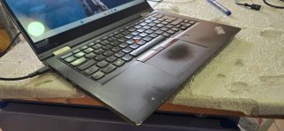 Lenovo Yoga X390 i7 16GB RAM 256GB SSD