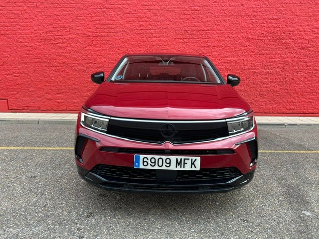 Opel Grandland 2023, foto 2